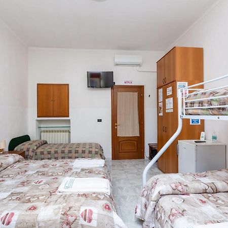Grotta Di Rita Bed and Breakfast Turin Exteriör bild